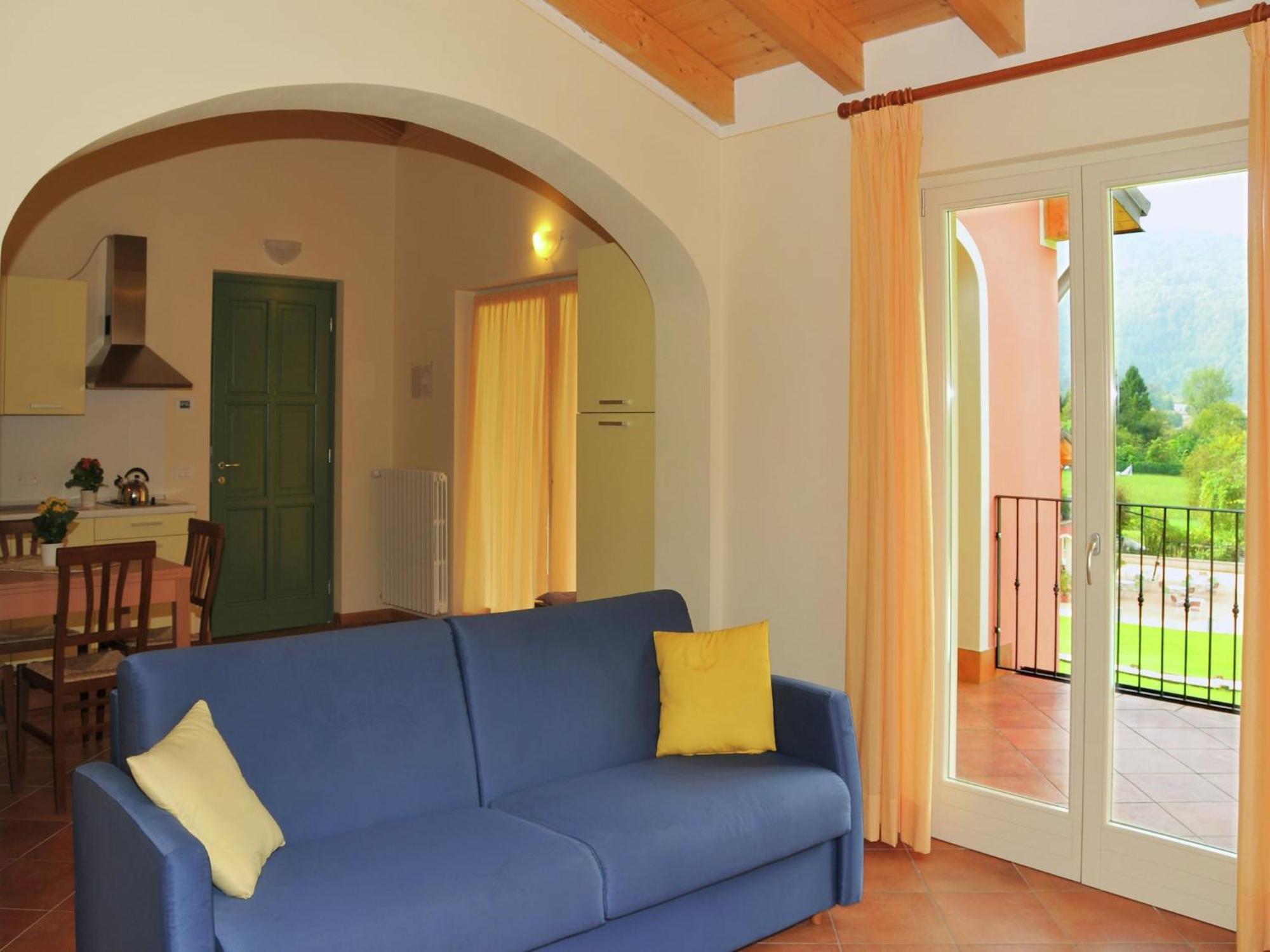 Spacious Apartment In Idro With Shared Pool Crone Exteriör bild